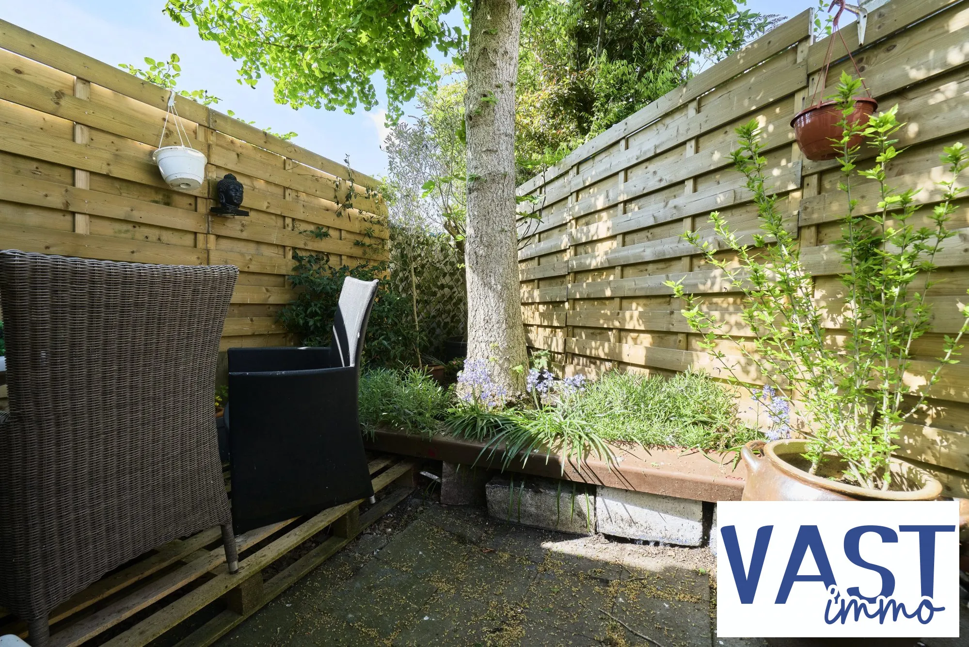 Maison familiale de 103 m² à Halluin avec terrasse et 3 chambres 