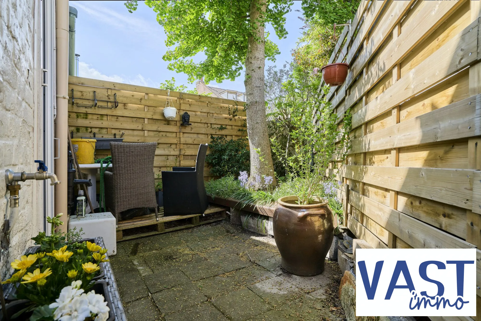 Maison familiale de 103 m² à Halluin avec terrasse et 3 chambres 