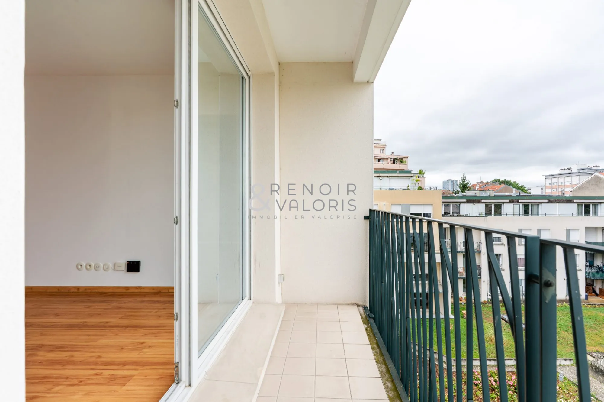Appartement 2 pièces lumineux avec balcon et parking à Nancy Saurupt 