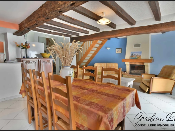 Maison de village à Vieillevigne avec 2 chambres, garage et cour - Opportunité idéale