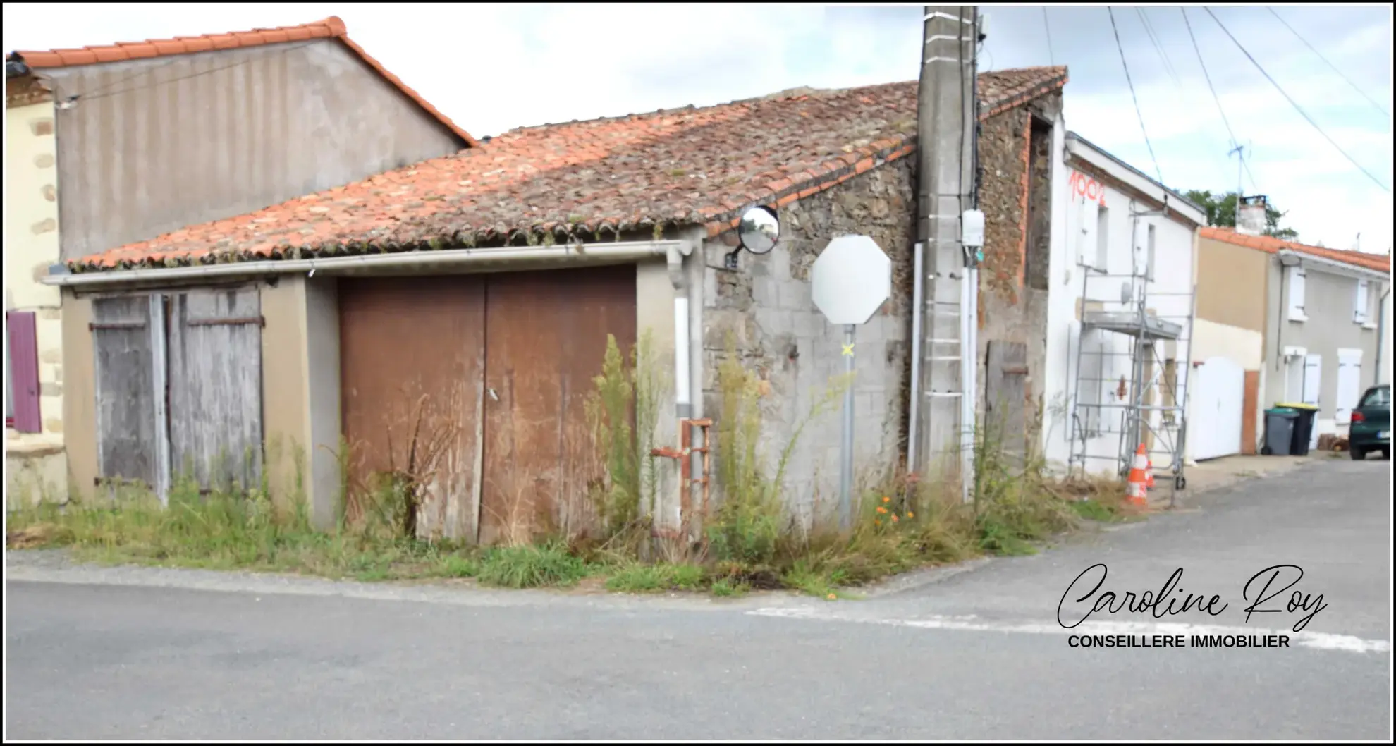 Maison de village à Vieillevigne avec 2 chambres, garage et cour - Opportunité idéale 