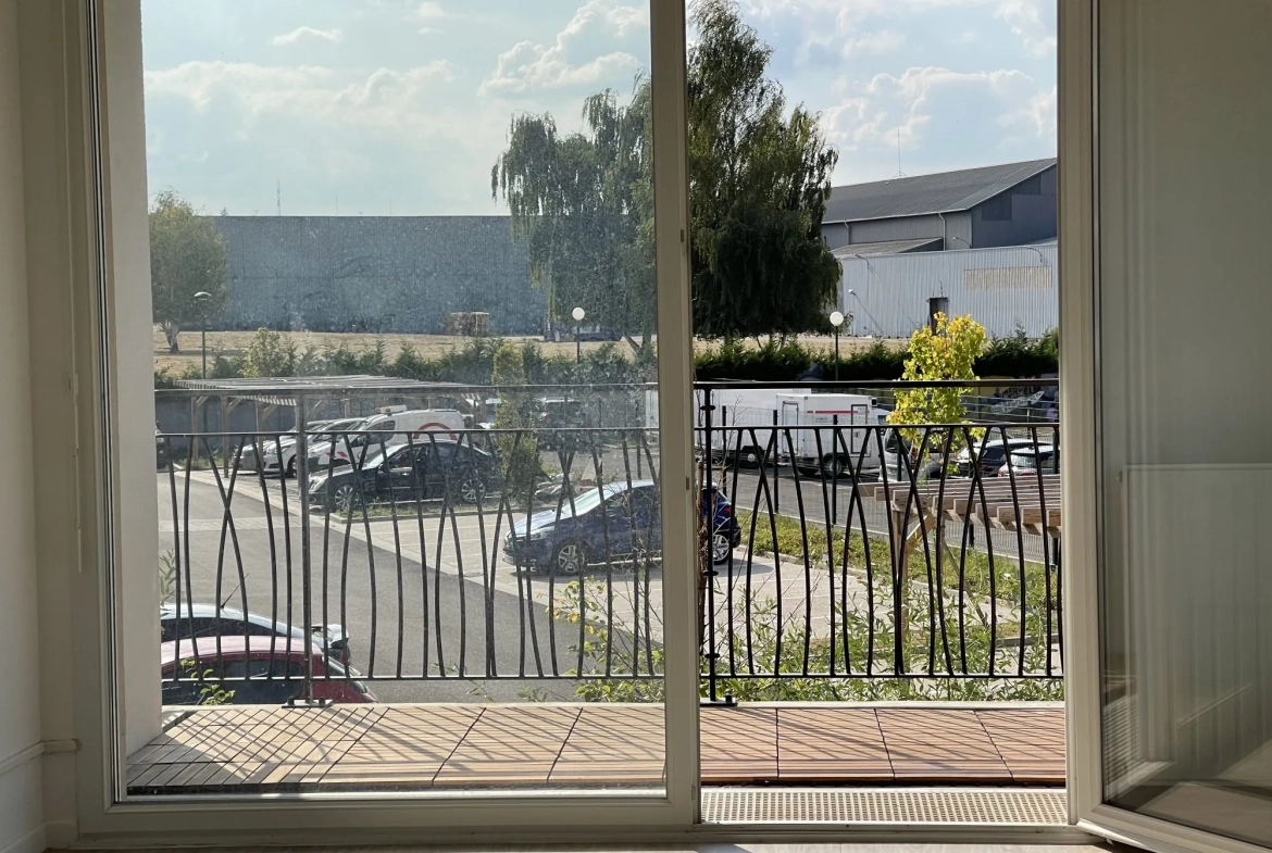 Appartement T3 moderne à vendre à Corbeil-Essonnes — 59,60 m² avec balcon 