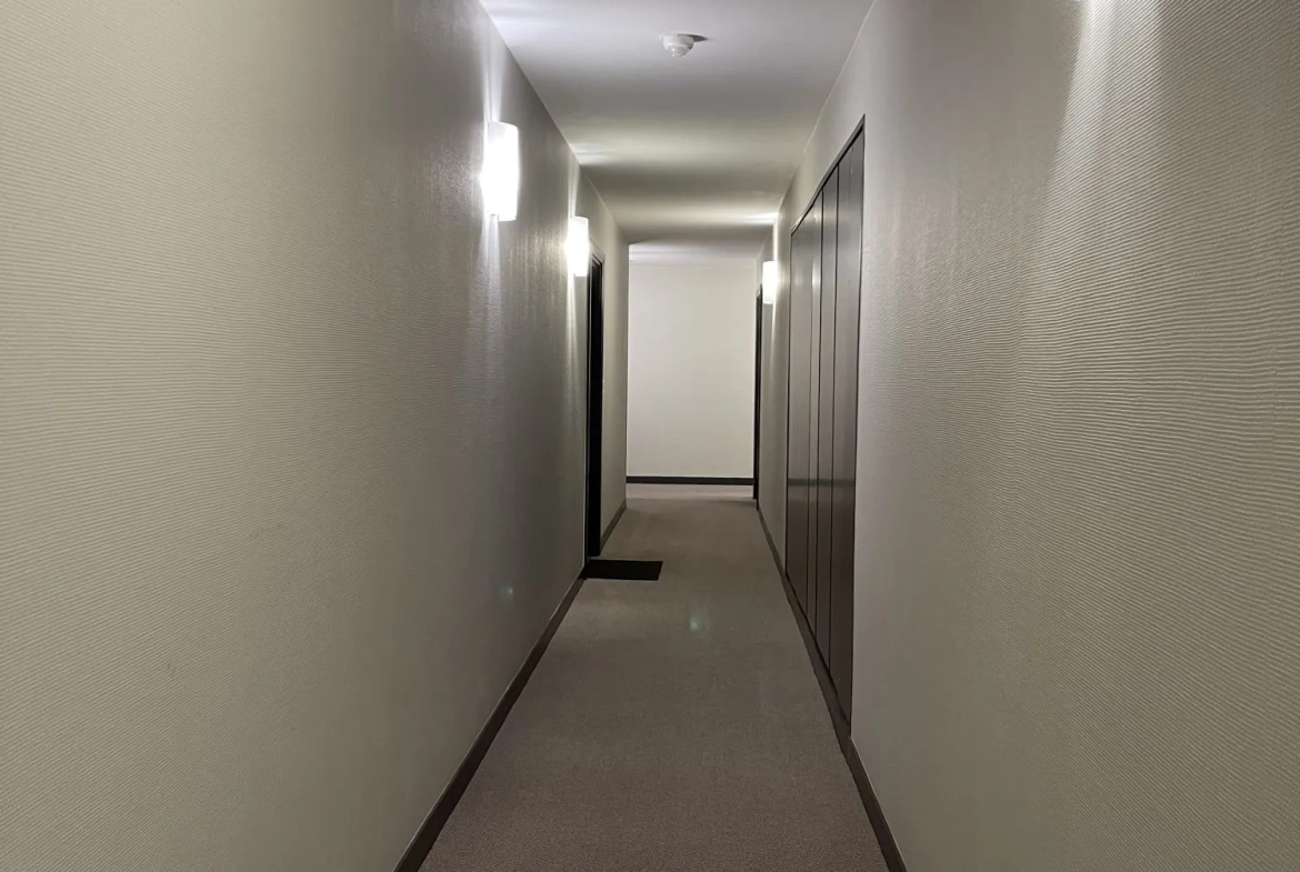 Appartement T3 moderne à vendre à Corbeil-Essonnes — 59,60 m² avec balcon 
