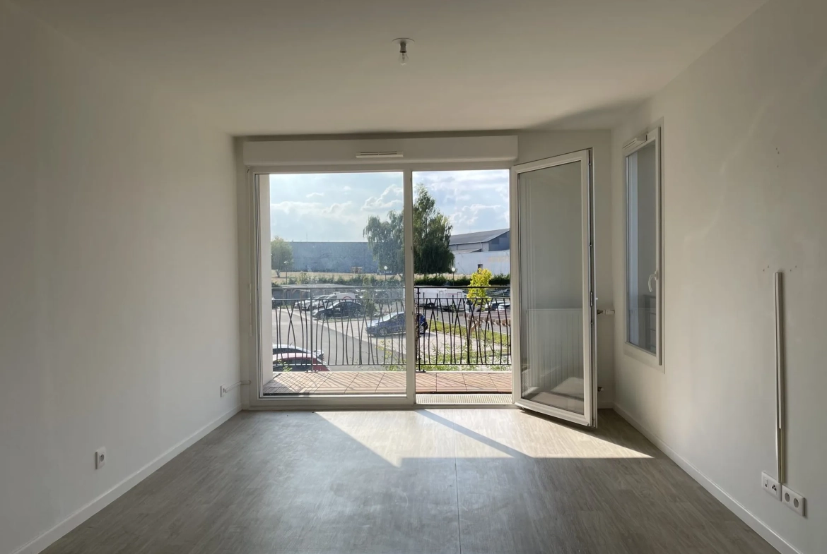 Appartement T3 moderne à vendre à Corbeil-Essonnes — 59,60 m² avec balcon 