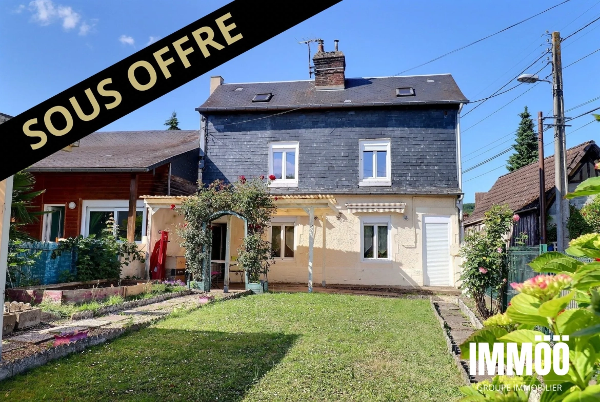 Maison de ville avec jardin et garage à Notre-Dame-de-Bondeville 