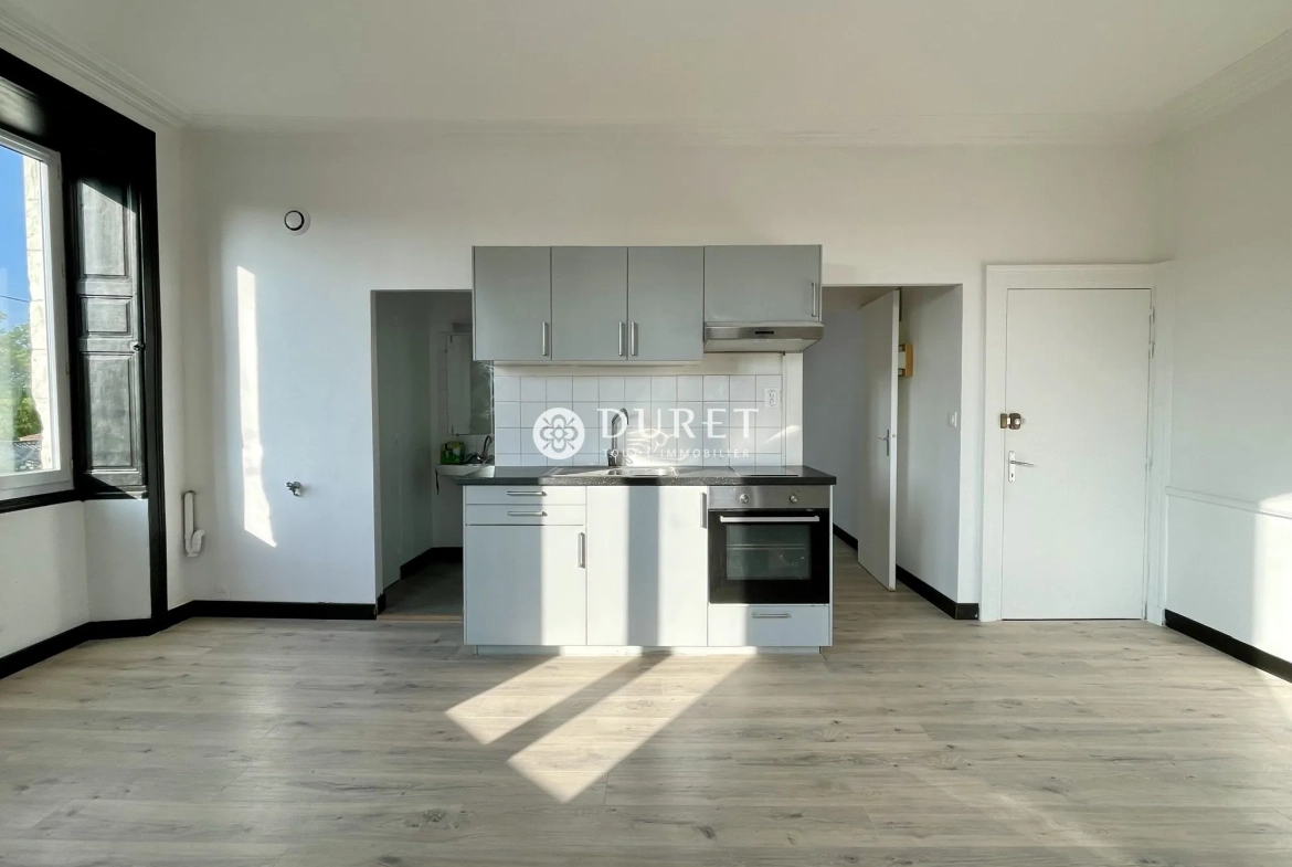 Appartement T2 à vendre à Le Pallet - 42 m², proche commodités 