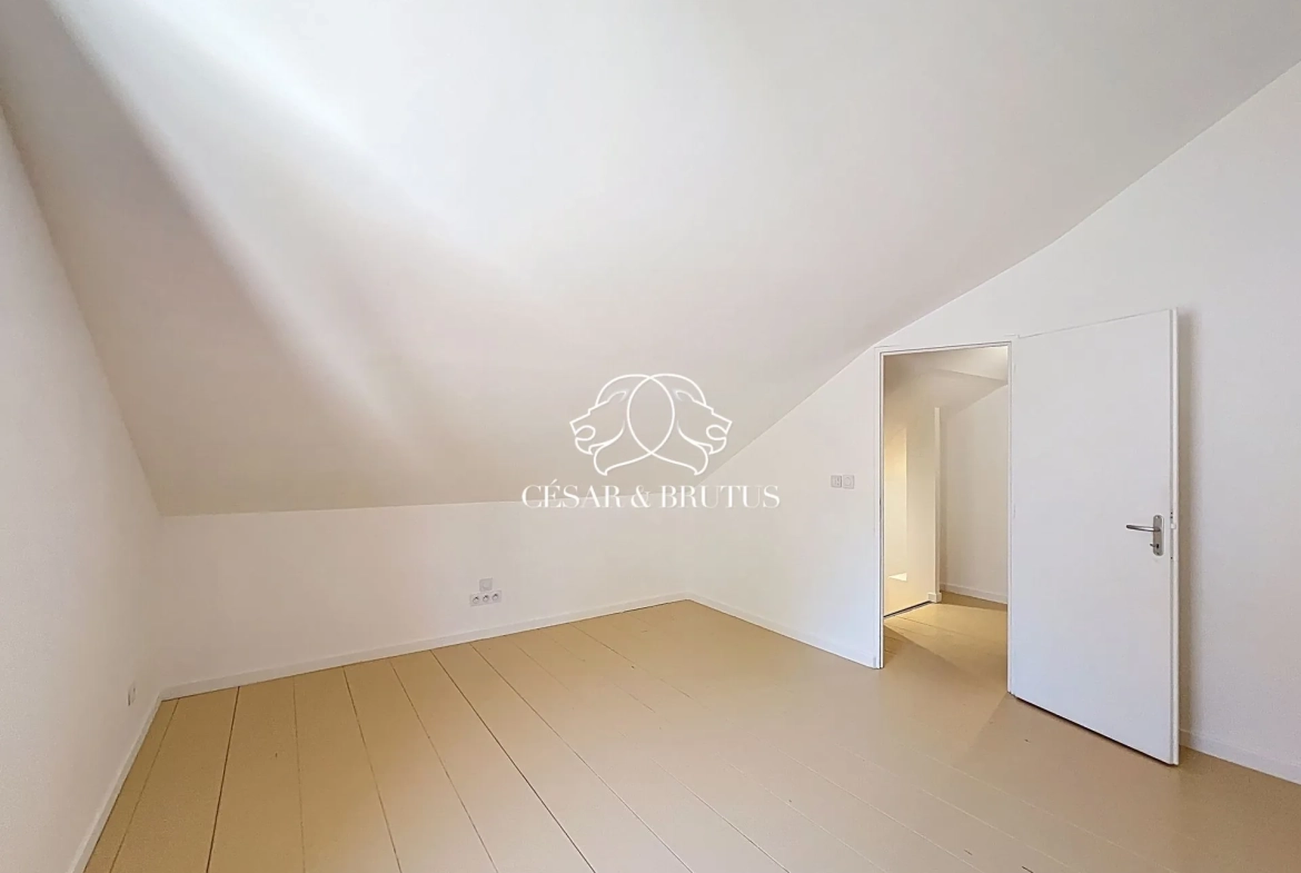 Appartement duplex de 62 m² avec terrasse à Roanne, rénové en 2025 