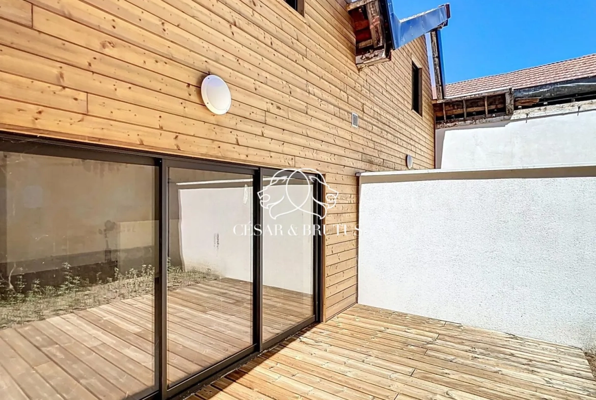 Appartement duplex de 62 m² avec terrasse à Roanne, rénové en 2025 