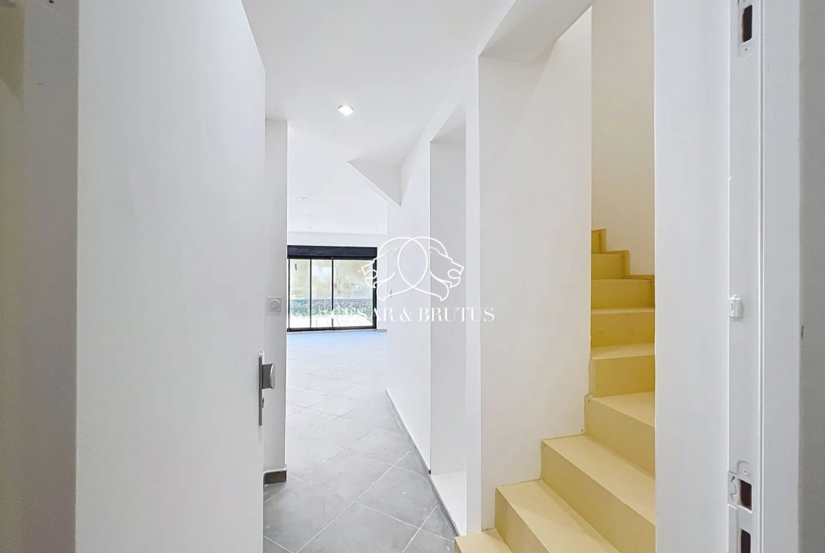 Appartement duplex de 62 m² avec terrasse à Roanne, rénové en 2025 
