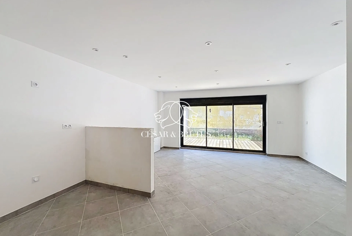 Appartement duplex de 62 m² avec terrasse à Roanne, rénové en 2025 