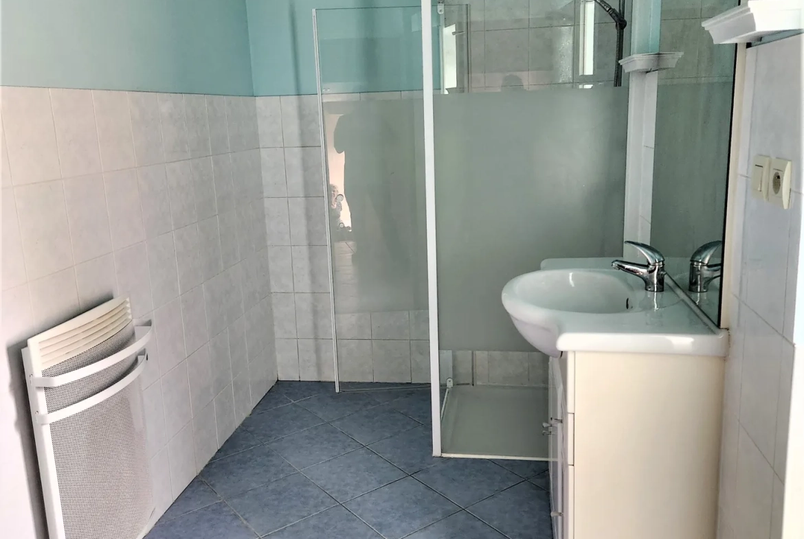 Charmante maison de village de 117 m² à Sévérac-d’Aveyron, secteur touristique 