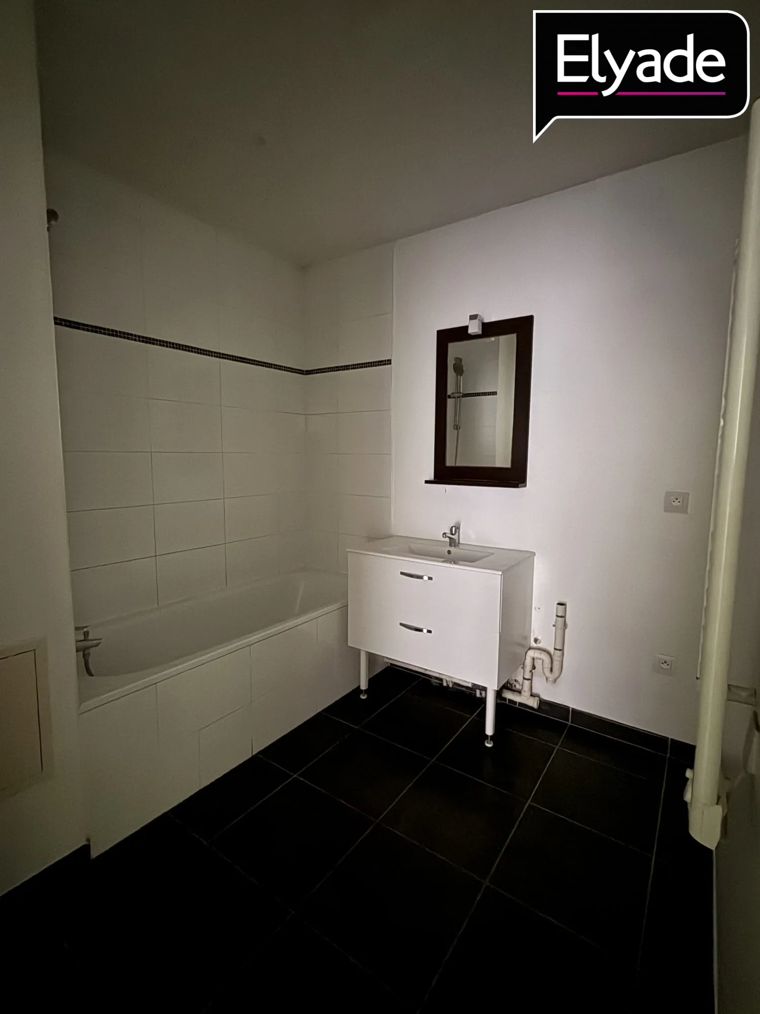 Appartement T3 lumineux avec terrasse et parking à Lormont (33310) 