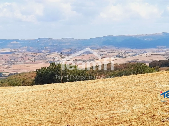 Terrain constructible de 1465m² avec vue panoramique à Mounes Prohencoux