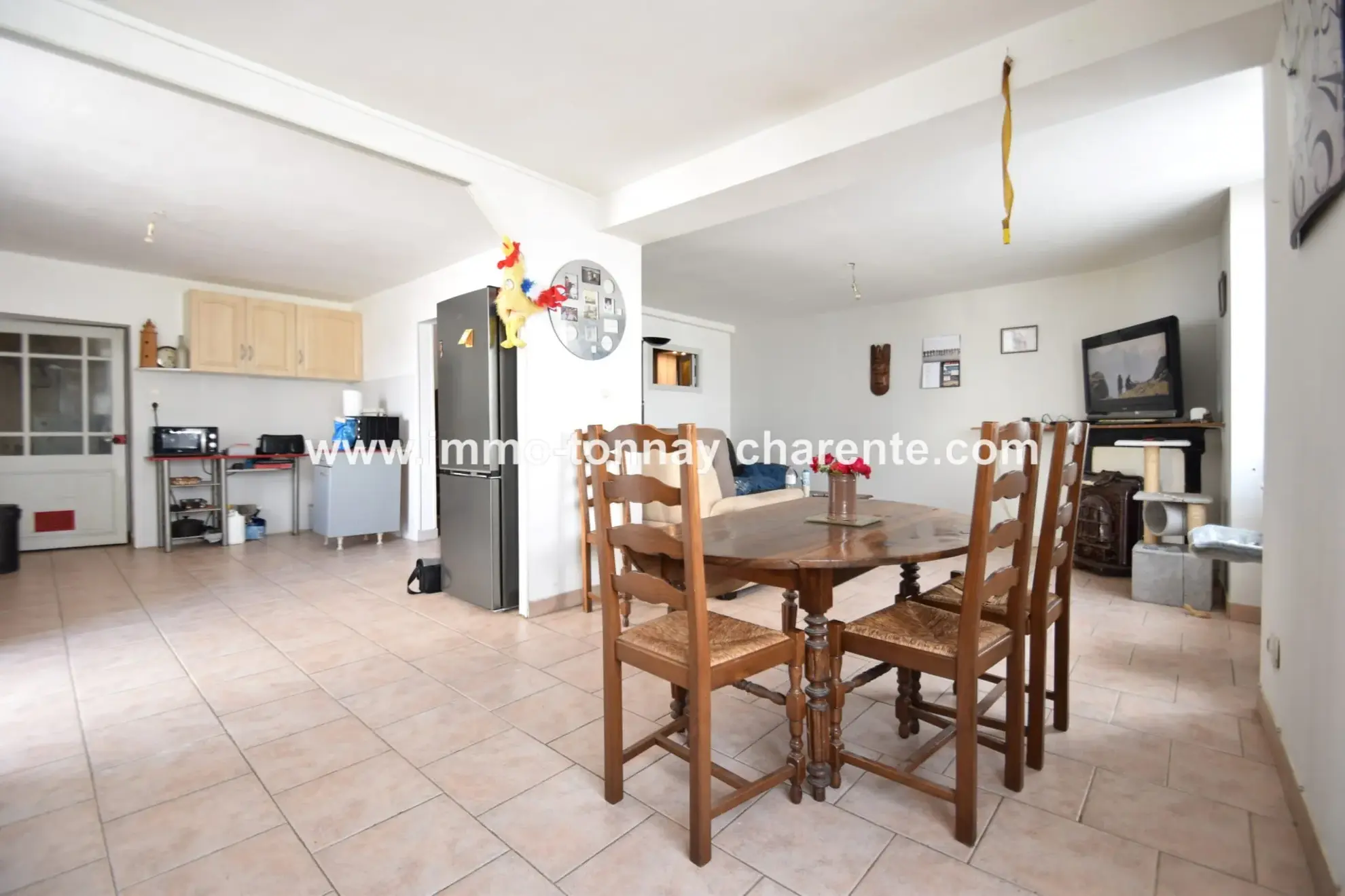 Maison à vendre à Tonnay-Charente avec 3 chambres, garage et jardin - Opportunité 