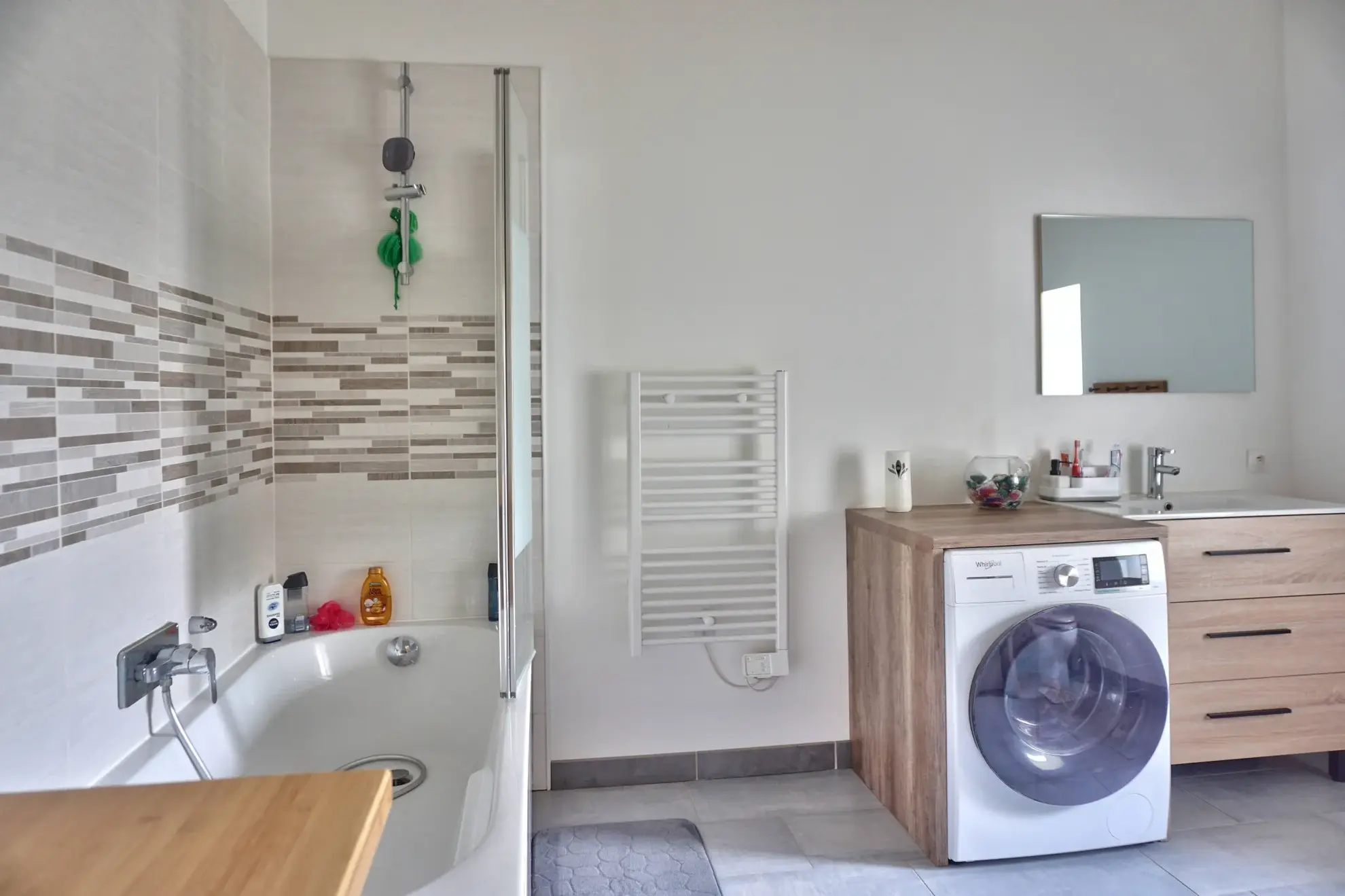 Maison en pierre rénovée avec dépendances à Yvias proche Paimpol 