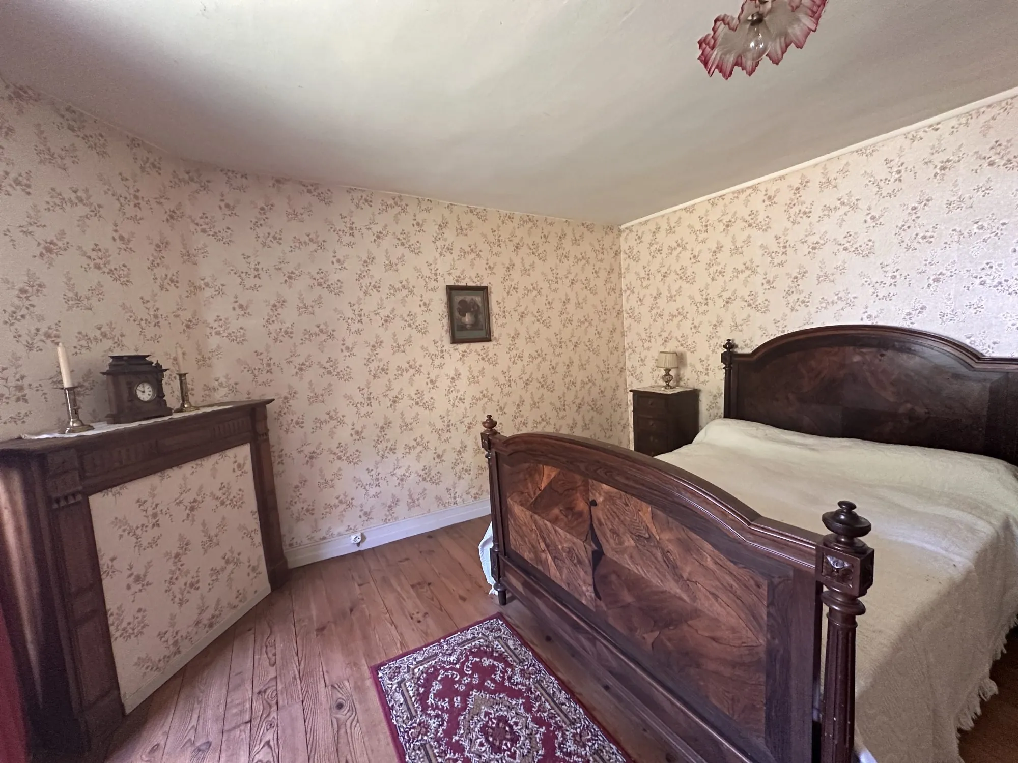 Maison à vendre à Ferrières-Saint-Mary, 94 m² avec jardin et potentiel d'extension 
