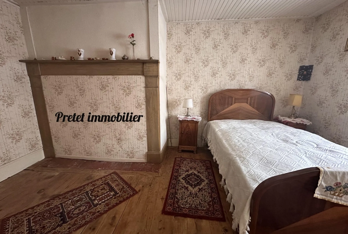 Maison à vendre à Ferrières-Saint-Mary, 94 m² avec jardin et potentiel d'extension 