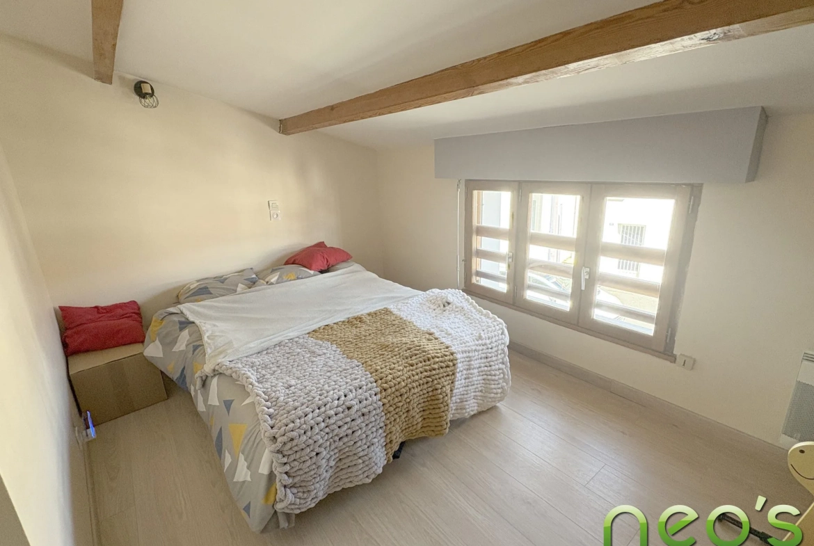 Maison de bourg à vendre à Saint-Macaire-en-Mauges de 93 m² avec cour et garage 