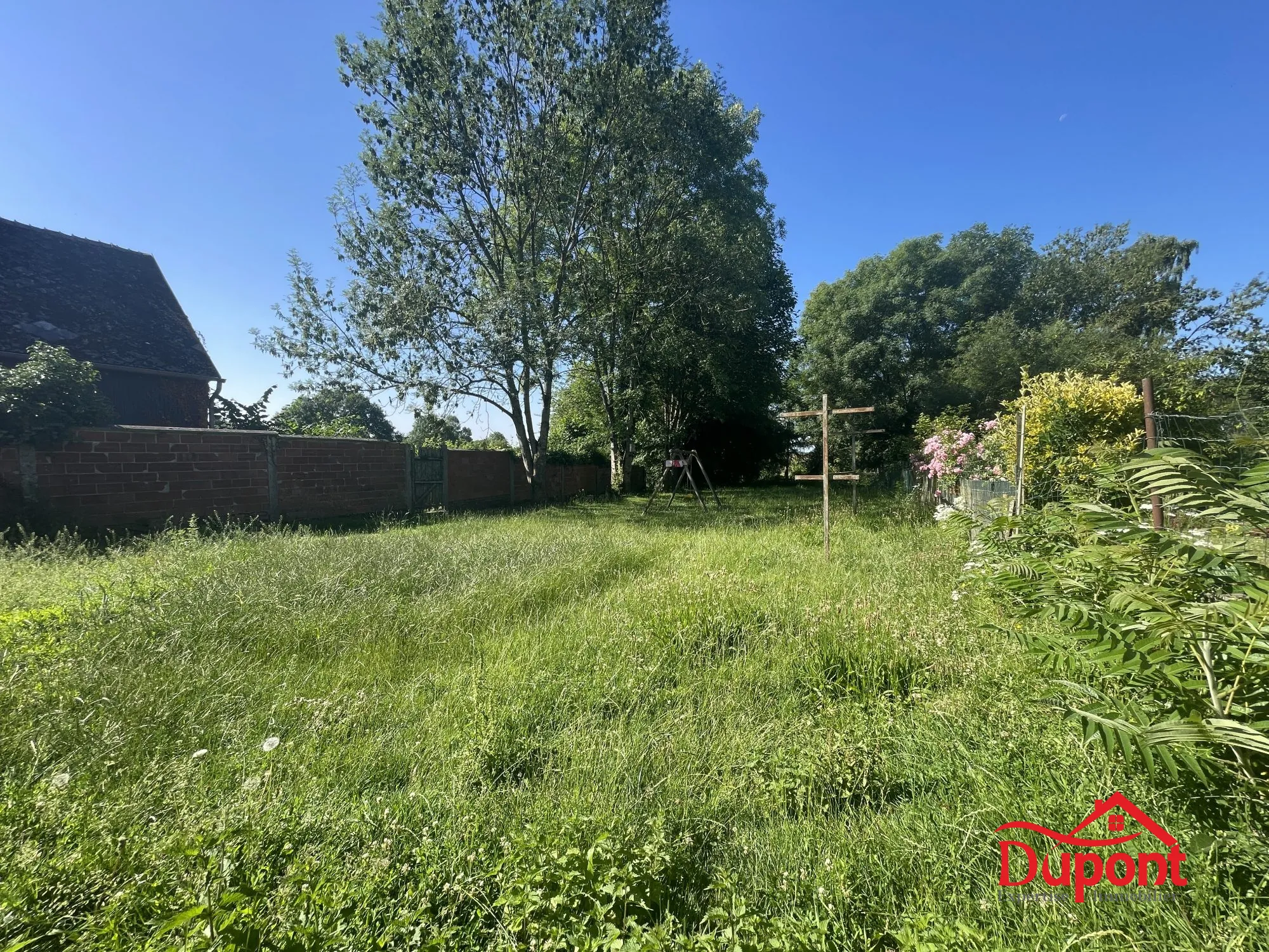 Maison de 212 m² avec 5 chambres, jardin et garage à Sains Richaumont 