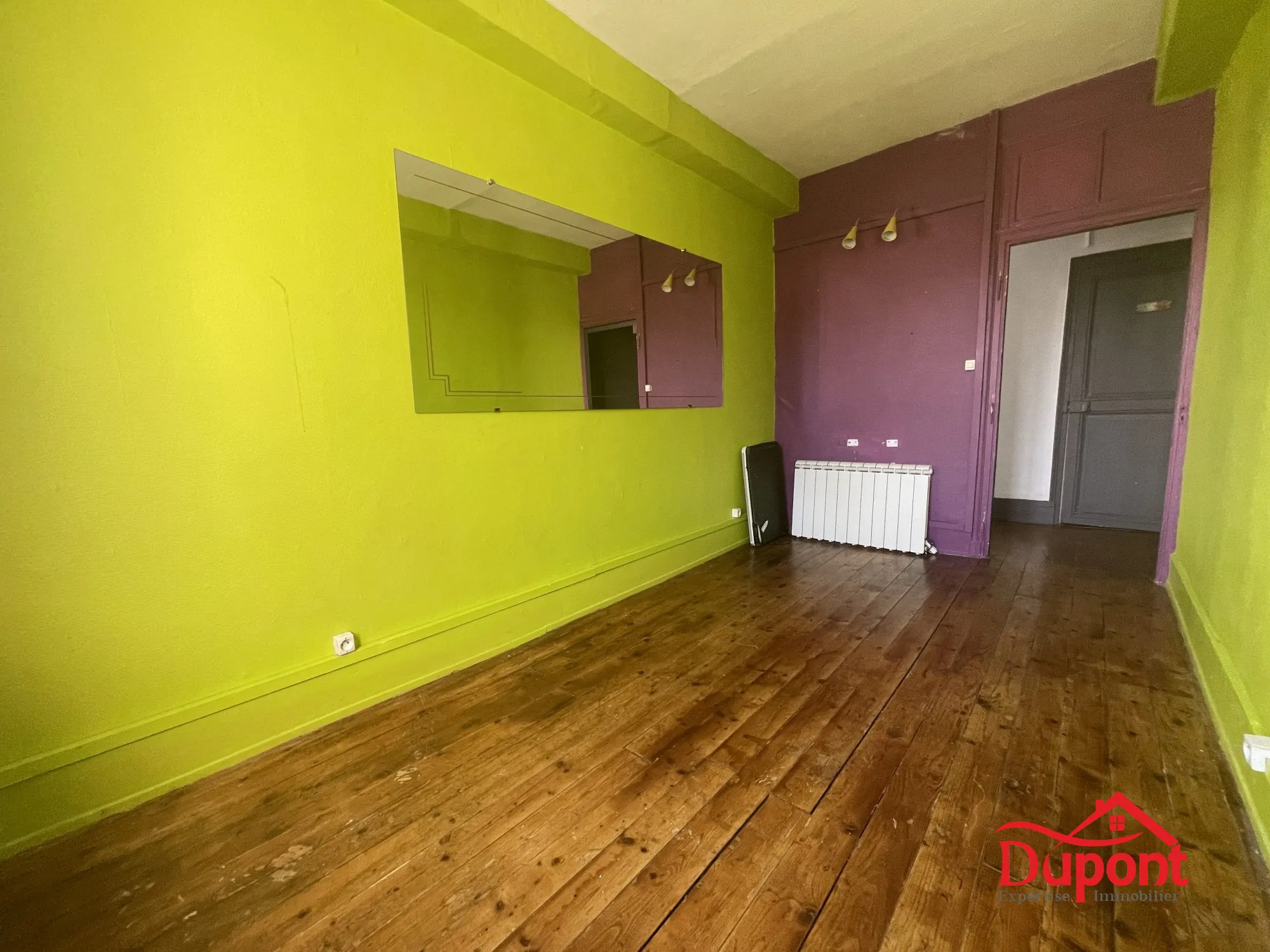 Maison de 212 m² avec 5 chambres, jardin et garage à Sains Richaumont 