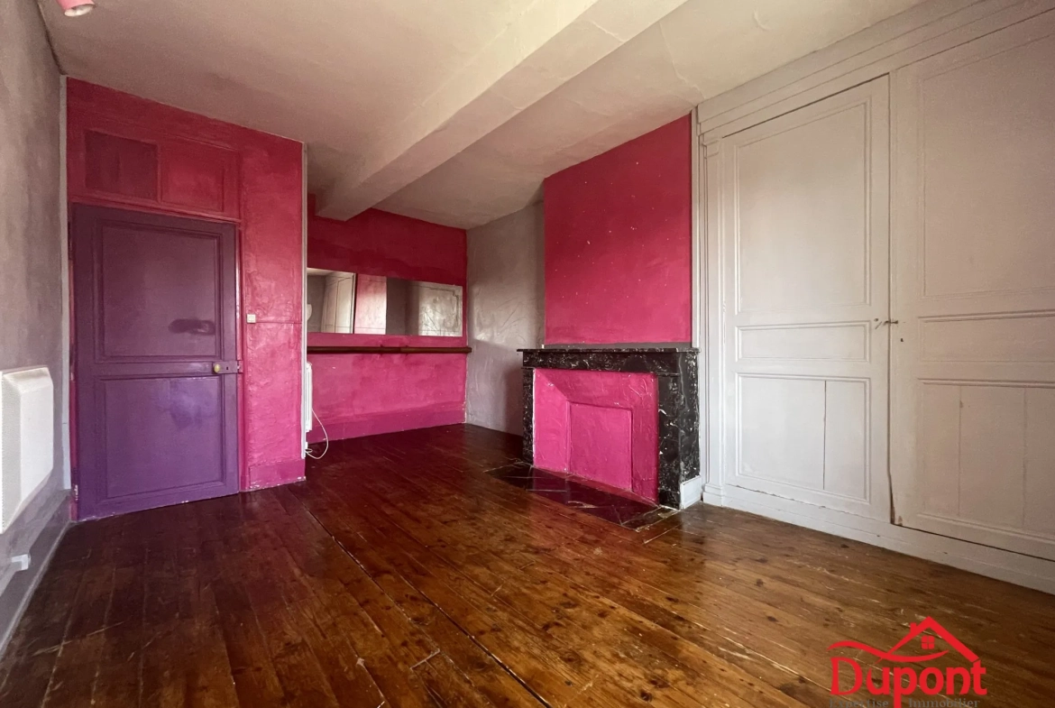 Maison de 212 m² avec 5 chambres, jardin et garage à Sains Richaumont 