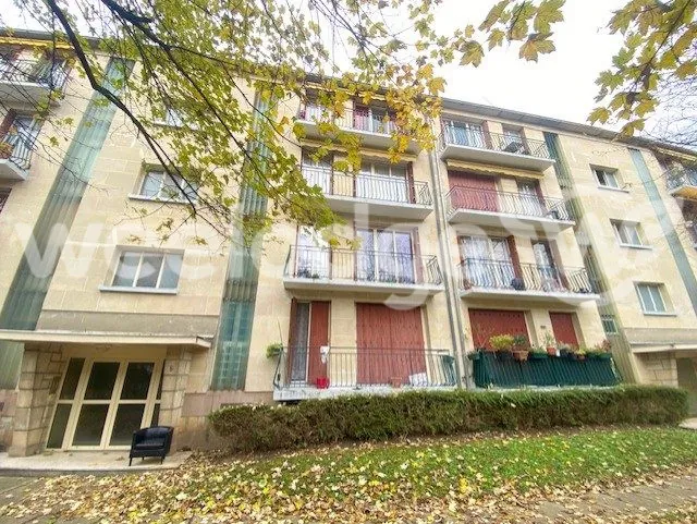 A vendre Appartement F3 à Epinay-sur-Seine avec balcon et cave 