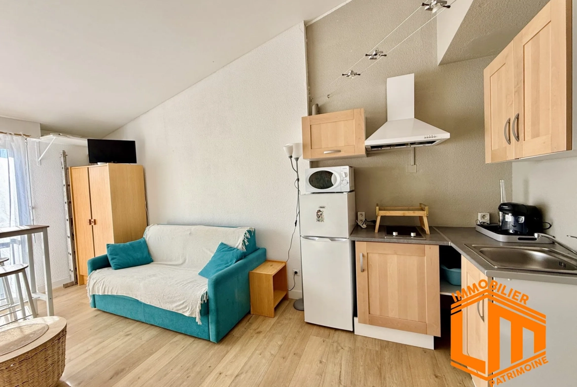 Studio lumineux de 19 m² avec vue dégagée à Agde - Dernier étage avec ascenseur 