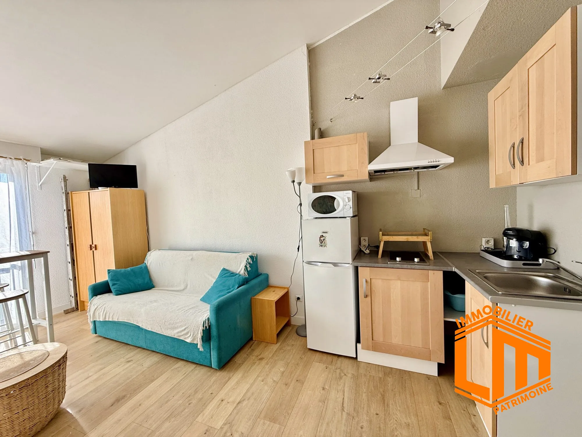 Studio lumineux de 19 m² avec vue dégagée à Agde - Dernier étage avec ascenseur 