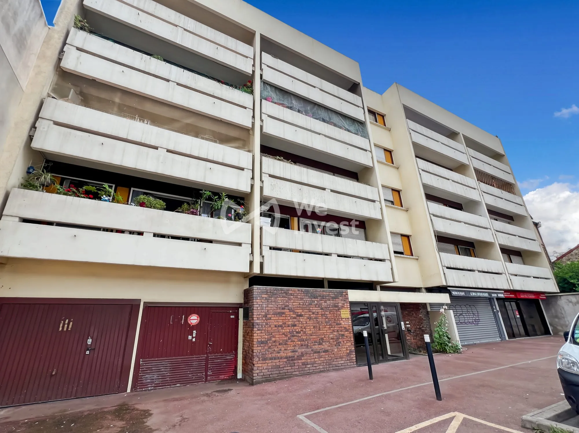 Appartement T2 à vendre à Argenteuil avec balcon, parking et cave 