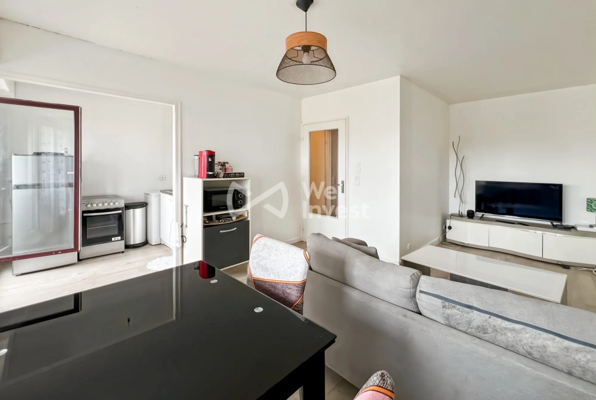 Appartement T2 à vendre à Argenteuil avec balcon, parking et cave 