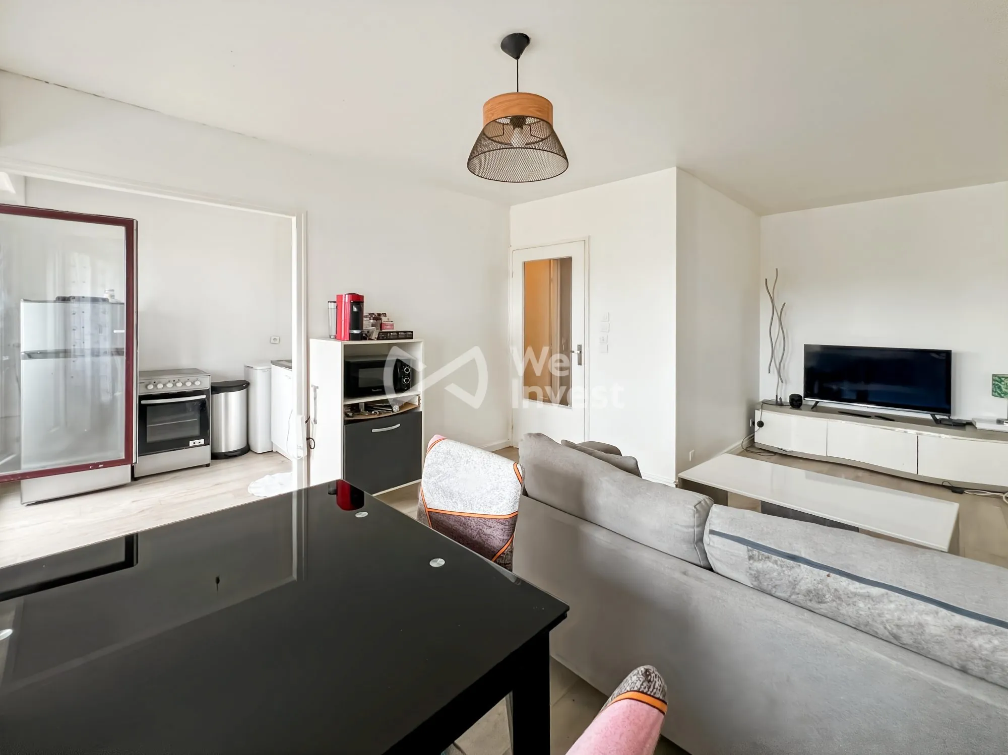 Appartement T2 à vendre à Argenteuil avec balcon, parking et cave 