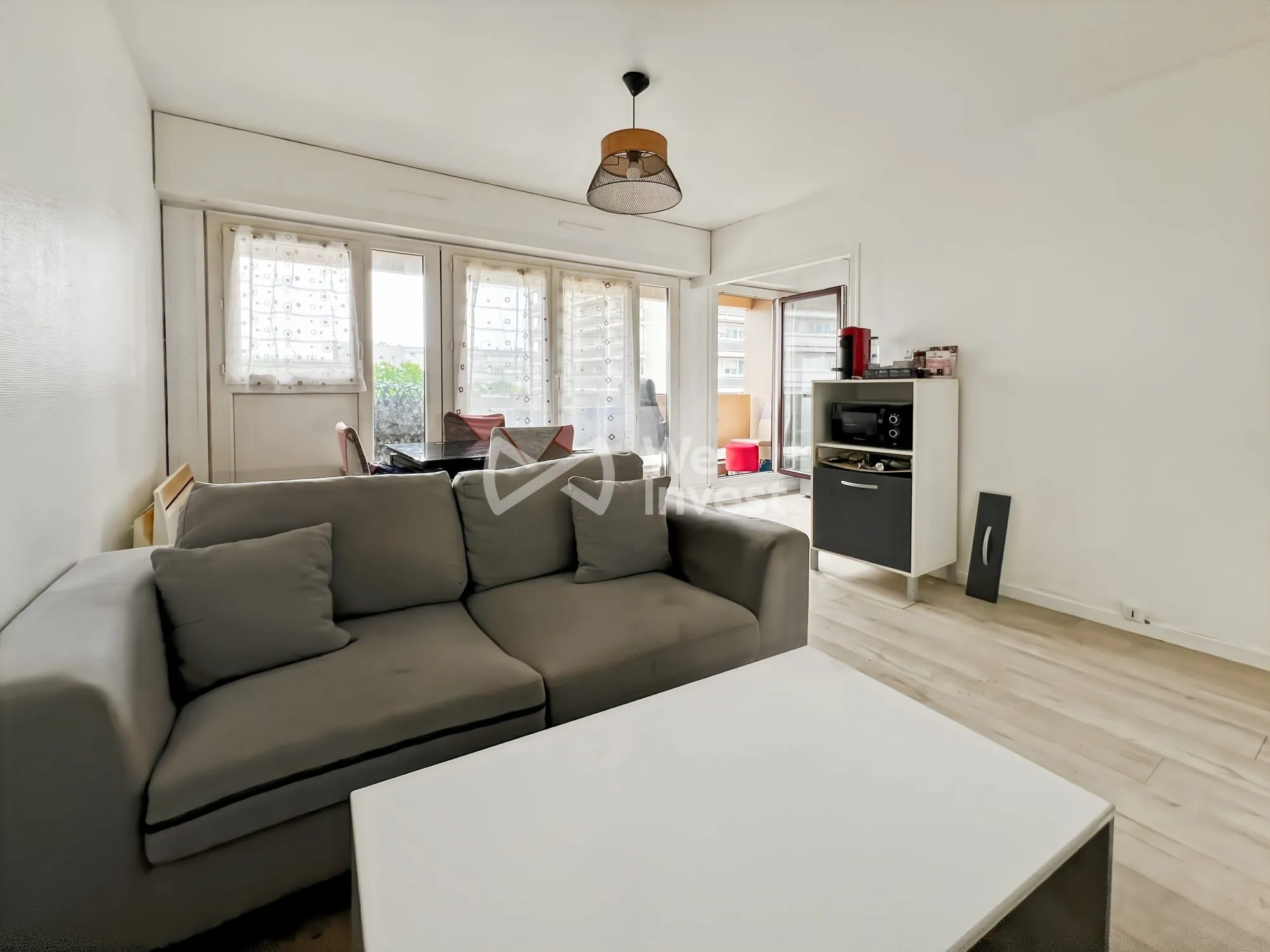 Appartement T2 à vendre à Argenteuil avec balcon, parking et cave 