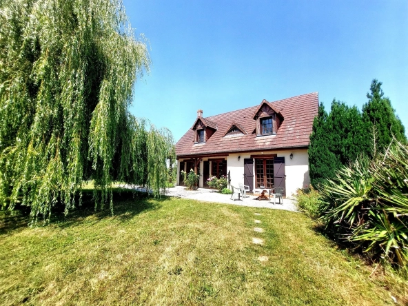Maison à vendre avec terrain dans un écrin de verdure à Vironvay