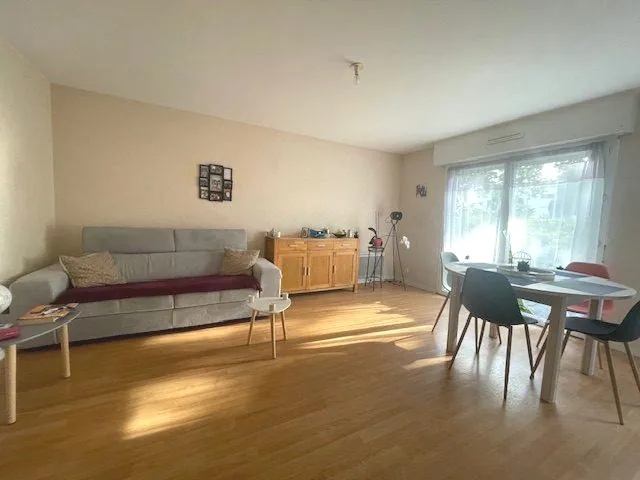Appartement T2 à Vannes Tohannic avec garage et emplacement idéal 