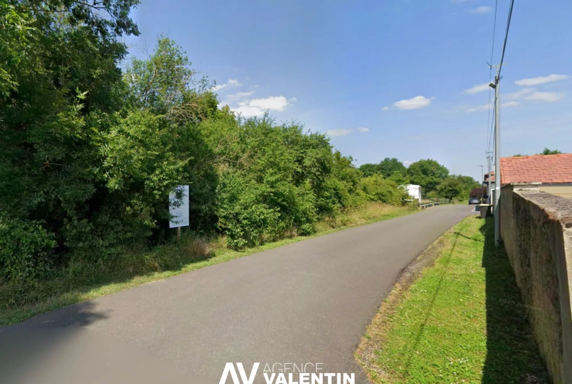 Terrain constructible à Lorry-lès-Metz de 426 m² avec projet de maison neuf 