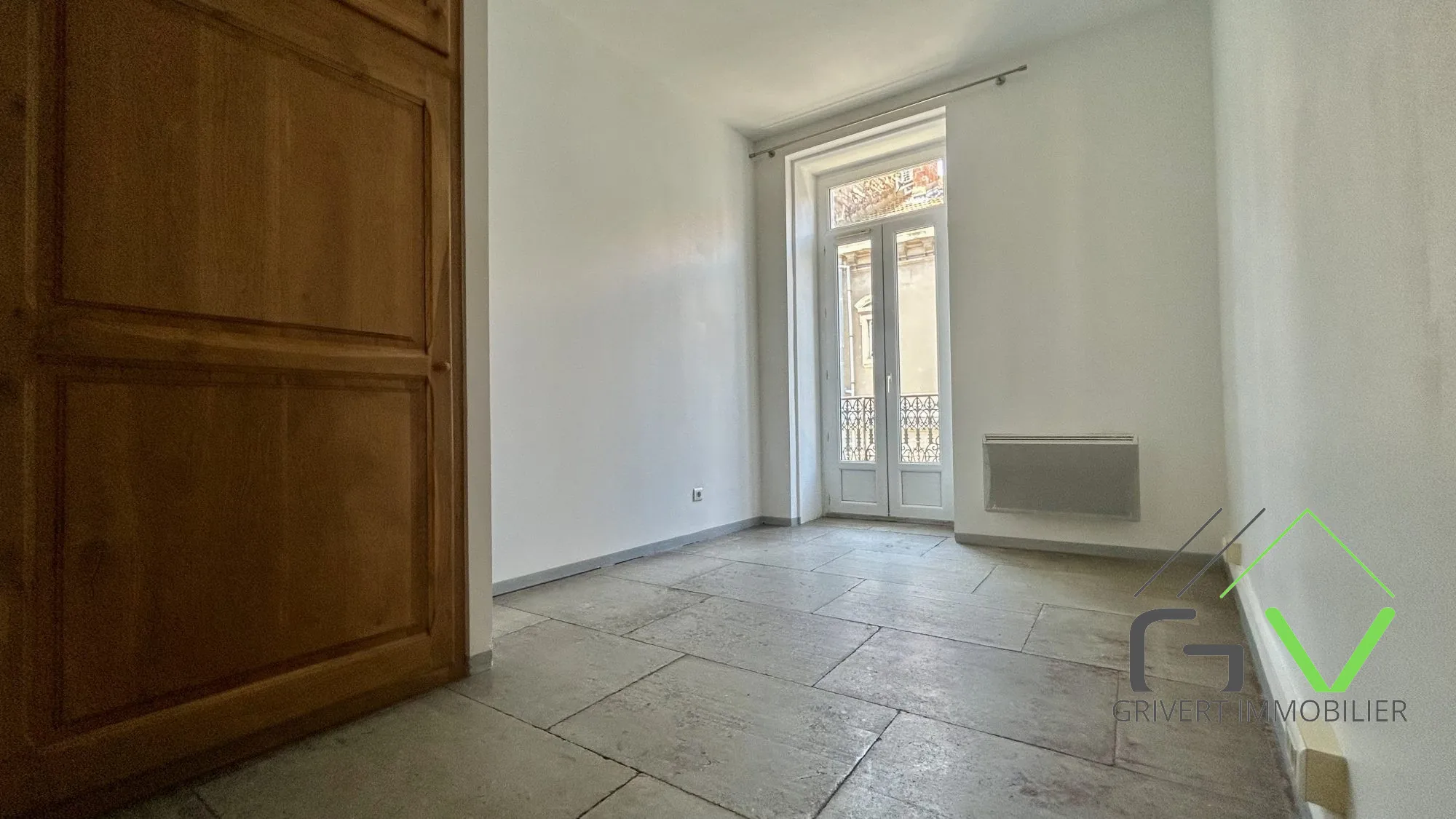 Appartement T3 de 62 m² à Nîmes avec terrasse, cave et balcon – Quartier recherché 