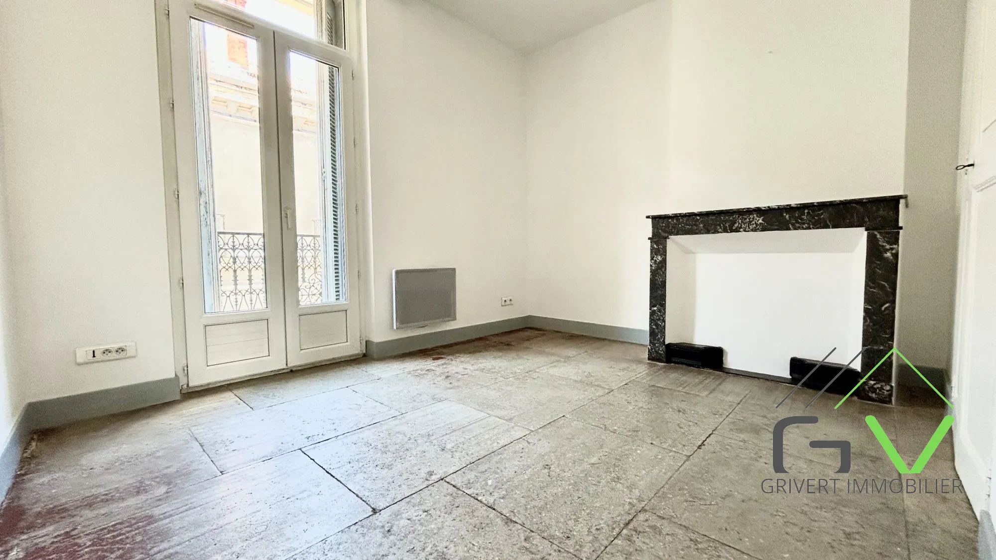 Appartement T3 de 62 m² à Nîmes avec terrasse, cave et balcon – Quartier recherché 