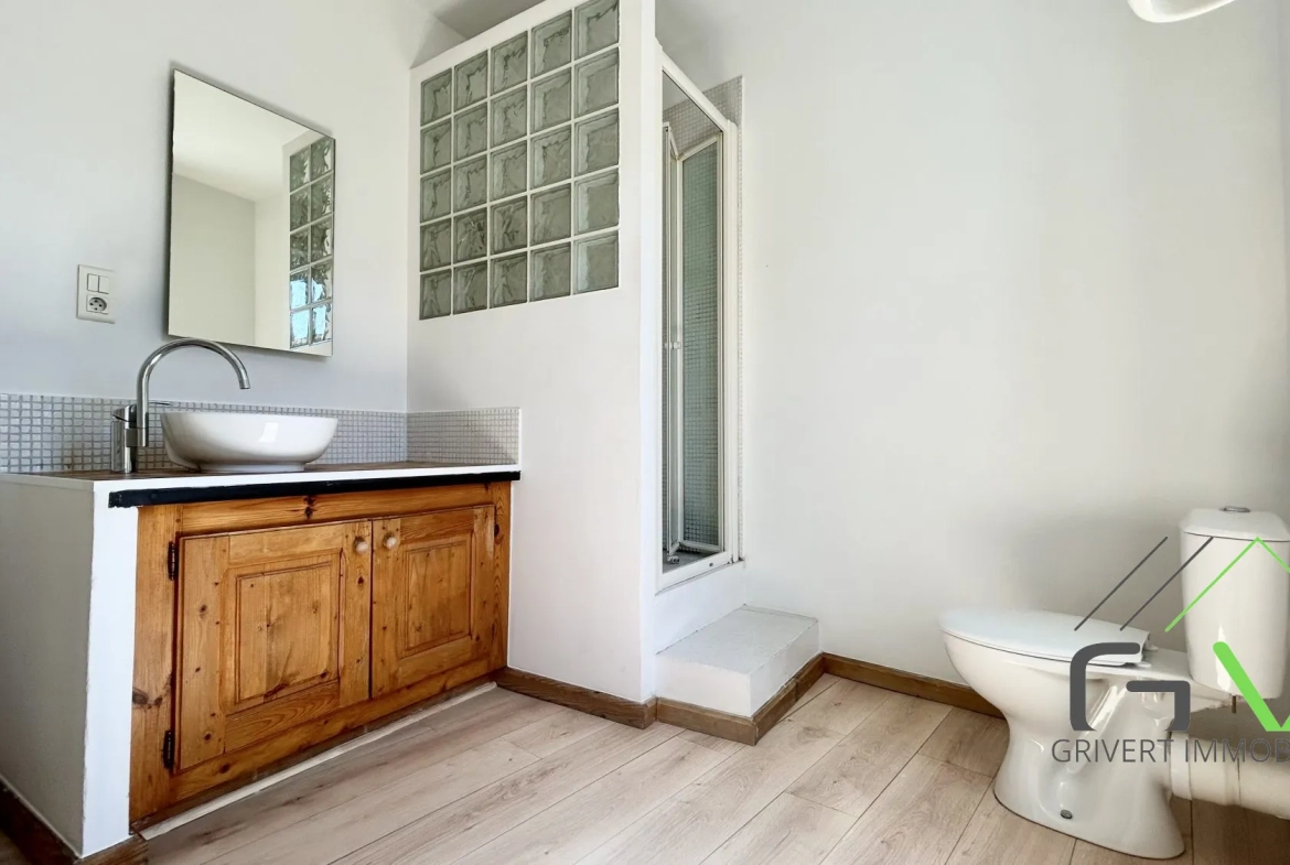 Appartement T3 de 62 m² à Nîmes avec terrasse, cave et balcon – Quartier recherché 