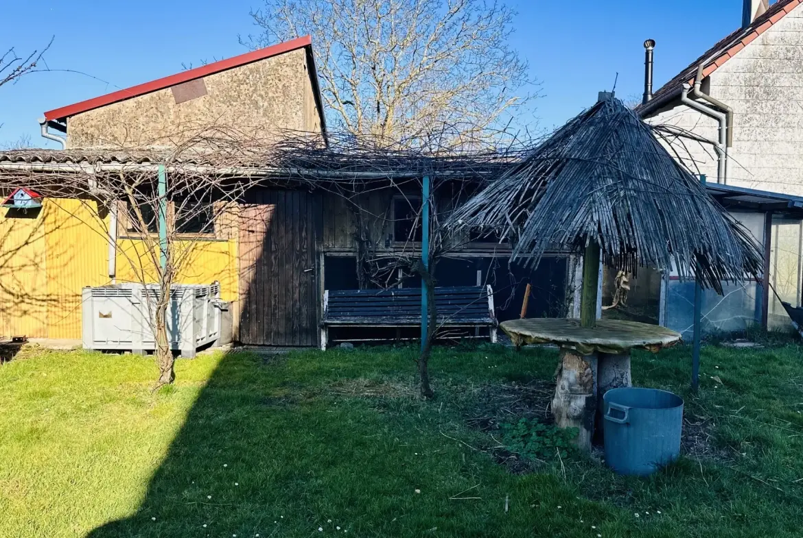 Belle maison de 185 m2 avec jardin et potentiel d'aménagement à Danne-et-Quatre-Vents 