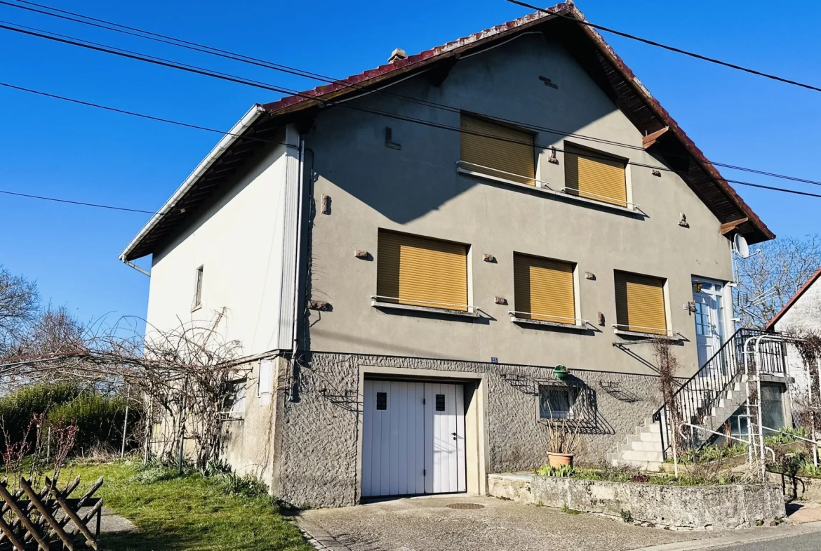 Belle maison de 185 m2 avec jardin et potentiel d'aménagement à Danne-et-Quatre-Vents 