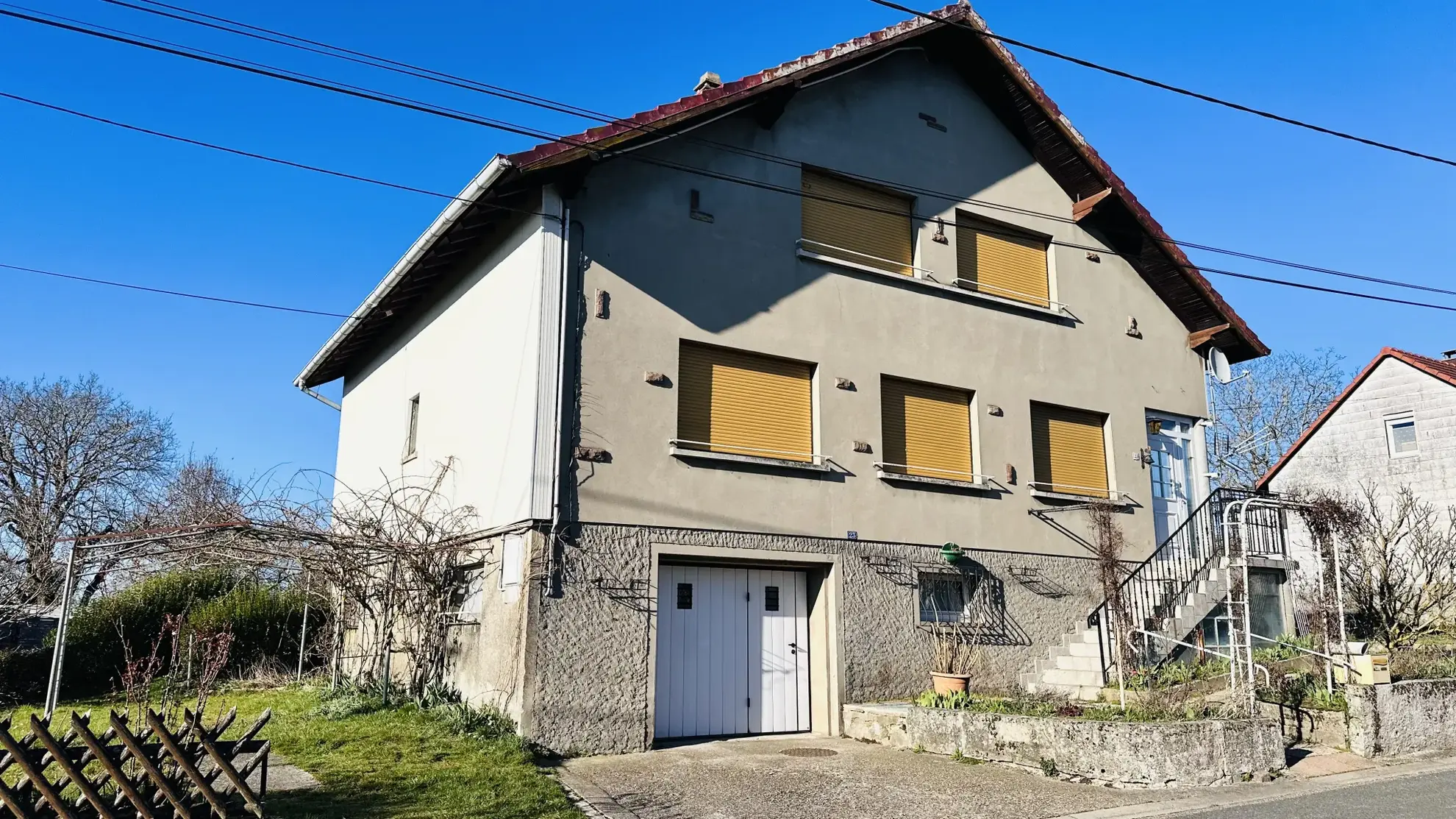Belle maison de 185 m2 avec jardin et potentiel d'aménagement à Danne-et-Quatre-Vents 