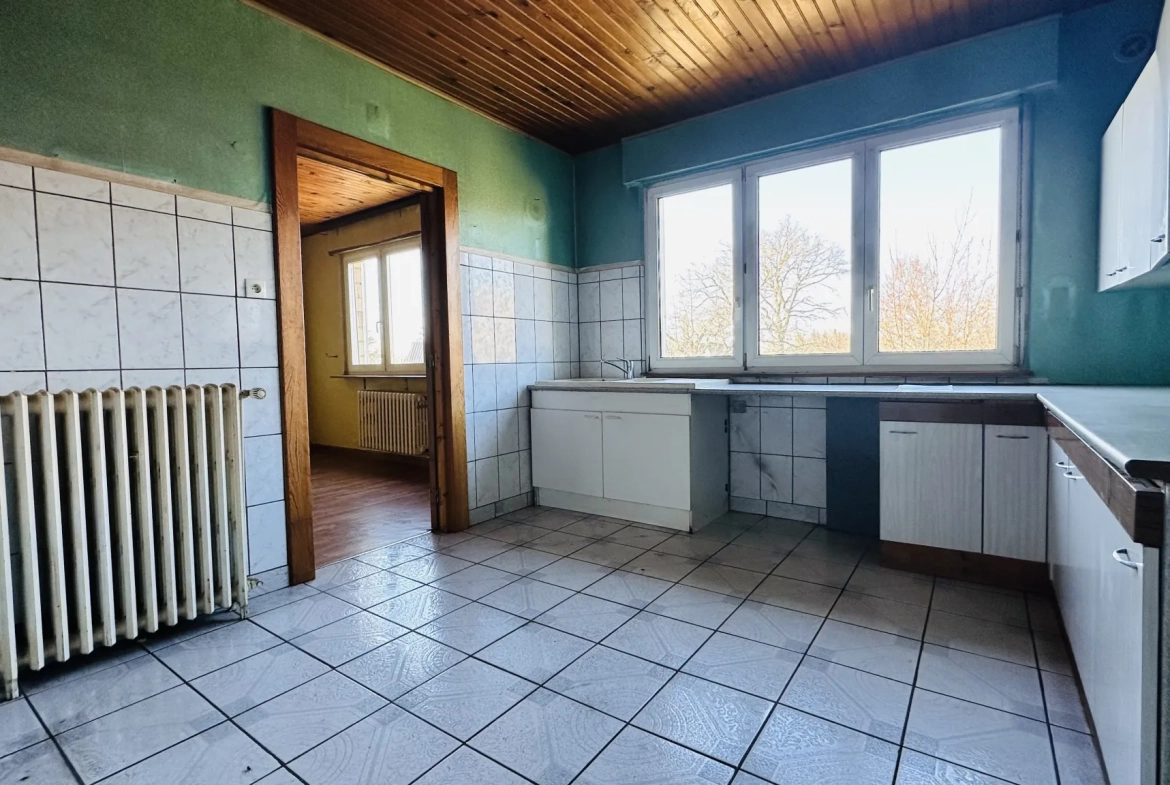 Belle maison de 185 m2 avec jardin et potentiel d'aménagement à Danne-et-Quatre-Vents 