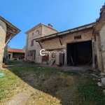 Maison à Moissat avec 4 chambres, grande parcelle et dépendances - Opportunité à saisir