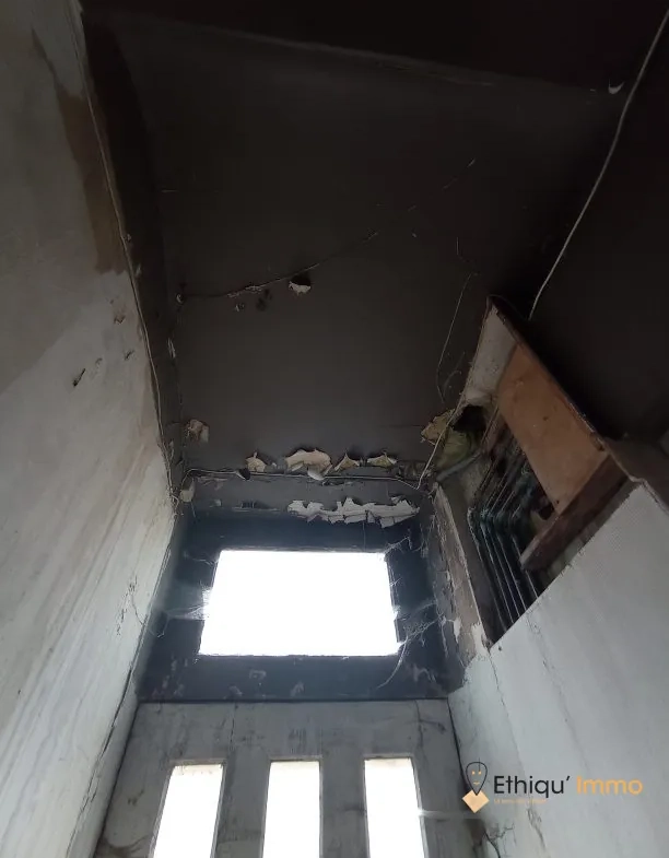 Immeuble à rénover de 180m² pour investisseur à Bar-sur-Aube 