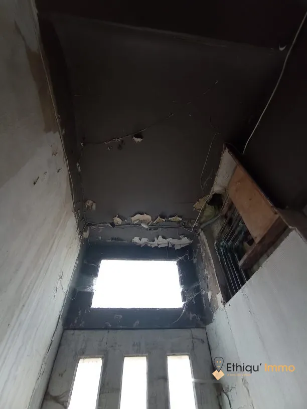 Immeuble à rénover de 180m² pour investisseur à Bar-sur-Aube 