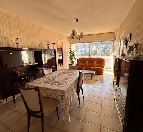 Appartement à vendre à Saint-Étienne - 72,98 m², secteur Bergson