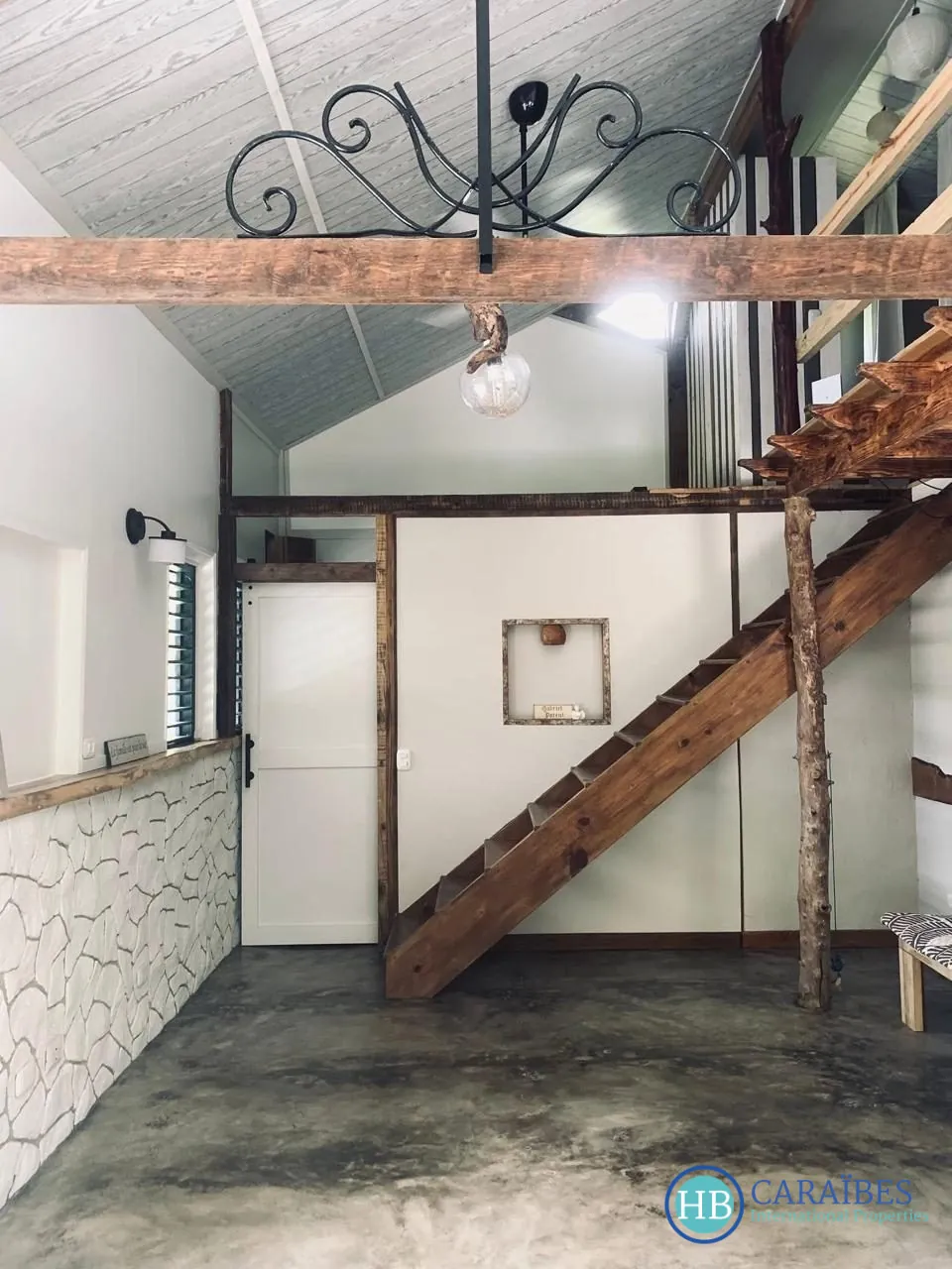 Villa moderne de 91 m² à El Limon, vue imprenable et terrasse ensoleillée 