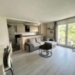 Appartement F3 de 55m² à Chilly Mazarin avec Balcon et Ascenseur