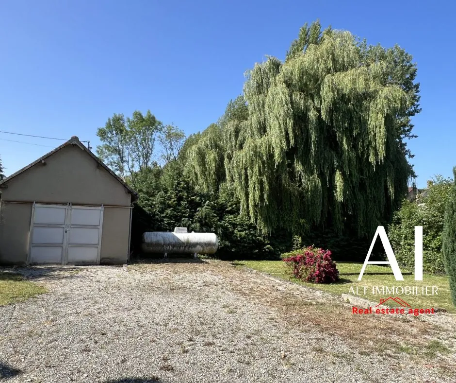 Grand Duplex à Putanges-le-Lac avec Jardin, Rivière et Garage de 142 m² 