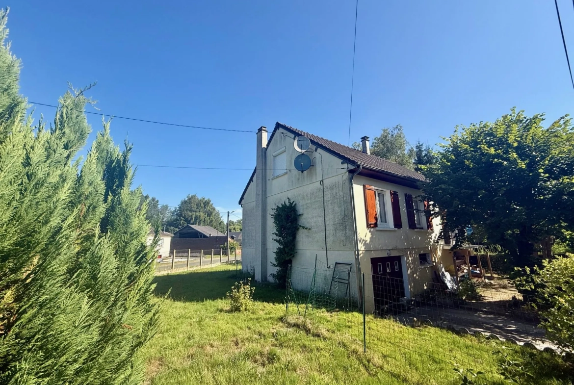 Maison individuelle lumineuse de 119 m² à Coucy-le-Château avec grand terrain 